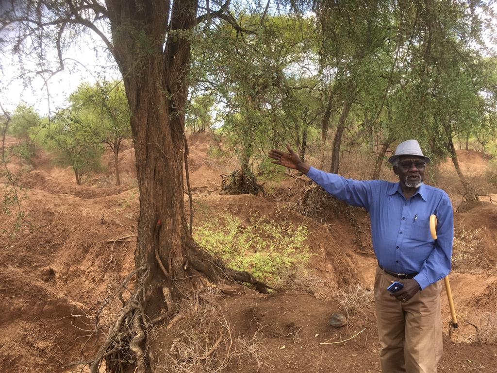 Major John Seii, Chair of the Kenya National Council of Elders and the County Government of Elgeyo Marakwet addressing the delegation 